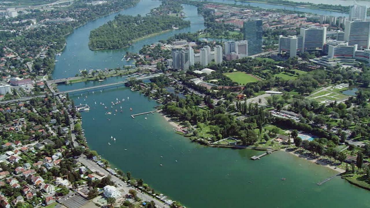 Zentrumnah Direkt An Ubahn Bei Un-Vic Und Am Badestrand Wien Eksteriør billede