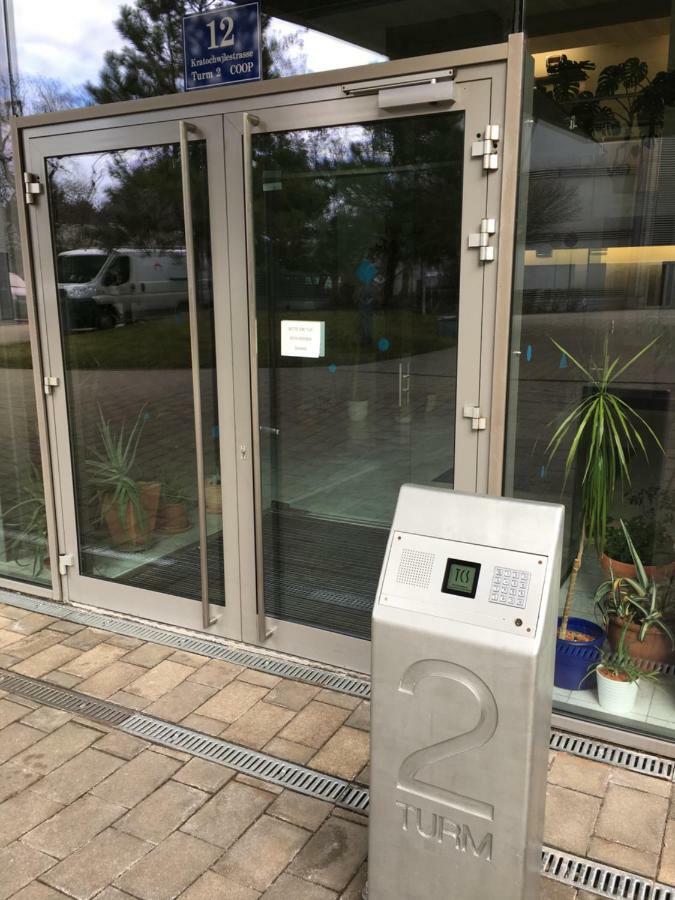 Zentrumnah Direkt An Ubahn Bei Un-Vic Und Am Badestrand Wien Eksteriør billede